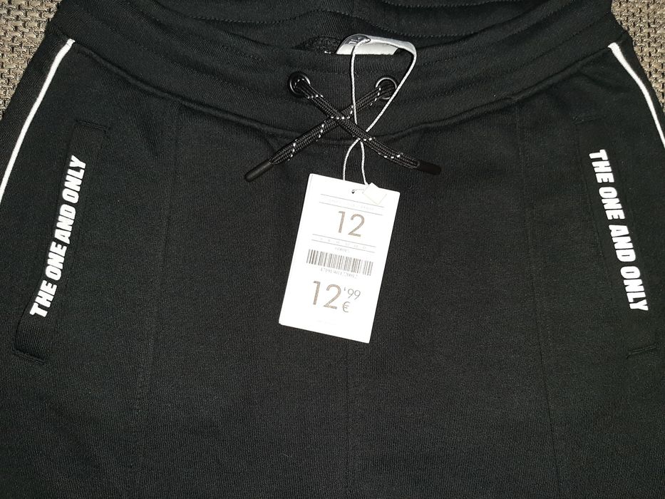 Calças fato de treino novo