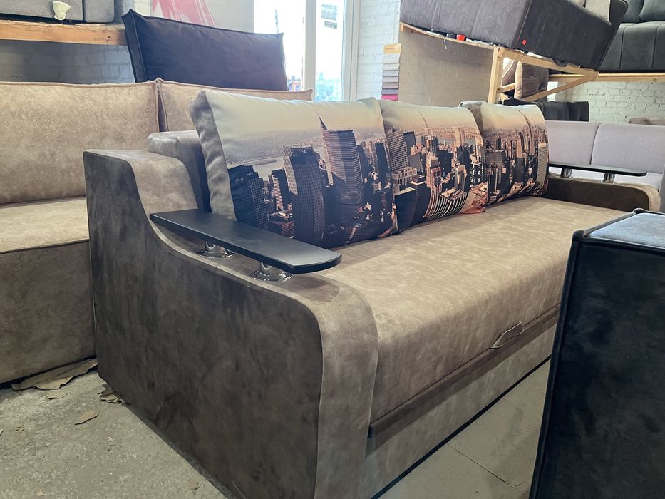 Диван. АКЦІЯ! Склад диванів. Акция!