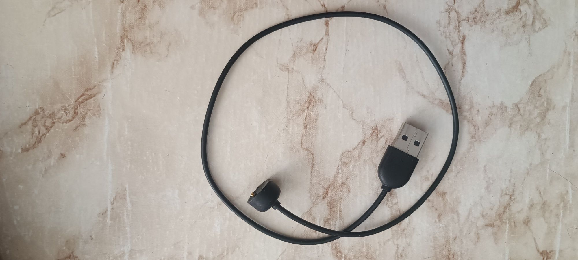Зарядний  пристрій до фітнес-браслета Xiaomi Mi Smart Band 6