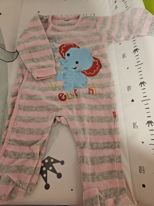 Śpiochy welurowe 68 Fisher Price