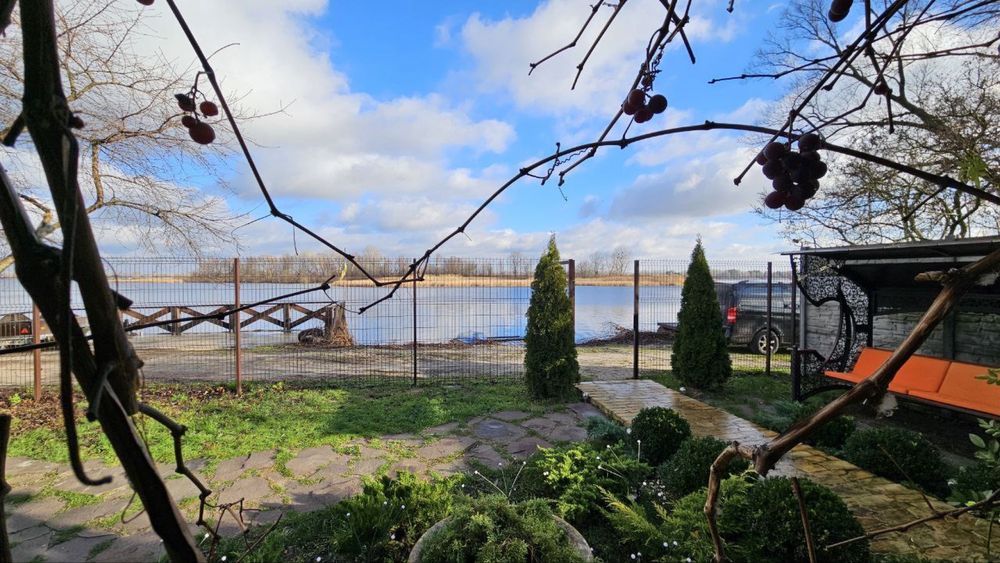 смт.Козин Продаж Будинок 170м2 земля 3сльки та вихід на воду