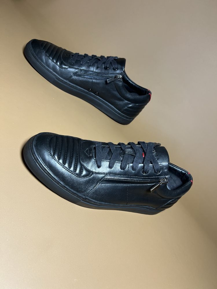 Шкіряні кросівки 41р. Hugo Boss Black Futurism