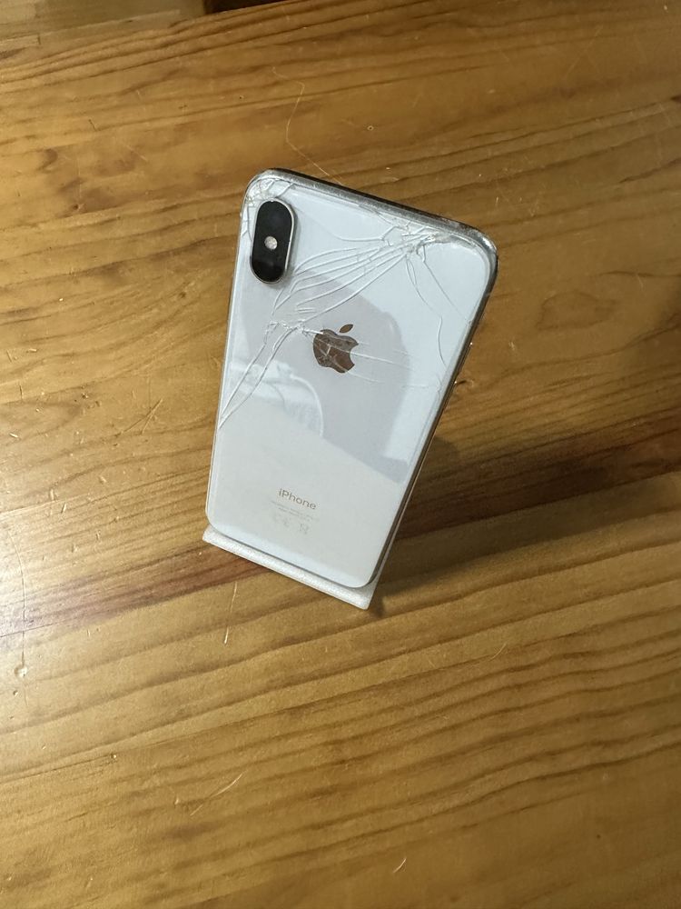 iPhone X tampa traseira partida