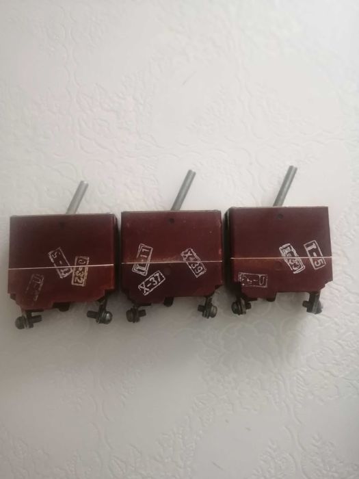 Автомат защиты сети, тумблер АЗРГК-15, АЗРГ-15, АЗРГК-30.