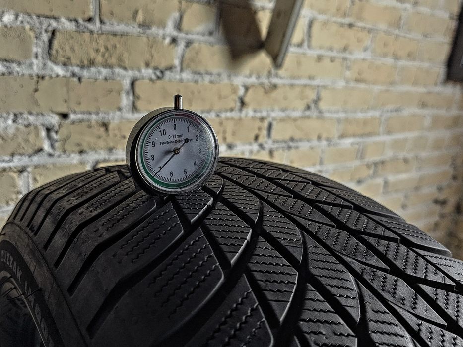 Зимові 225/60r18 Bridgestone | 7mm | 2023 | Преміум шини | Ідеальні