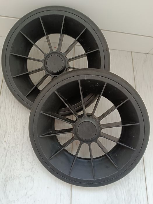 Koła  opony do wózka Lionelo Zoey