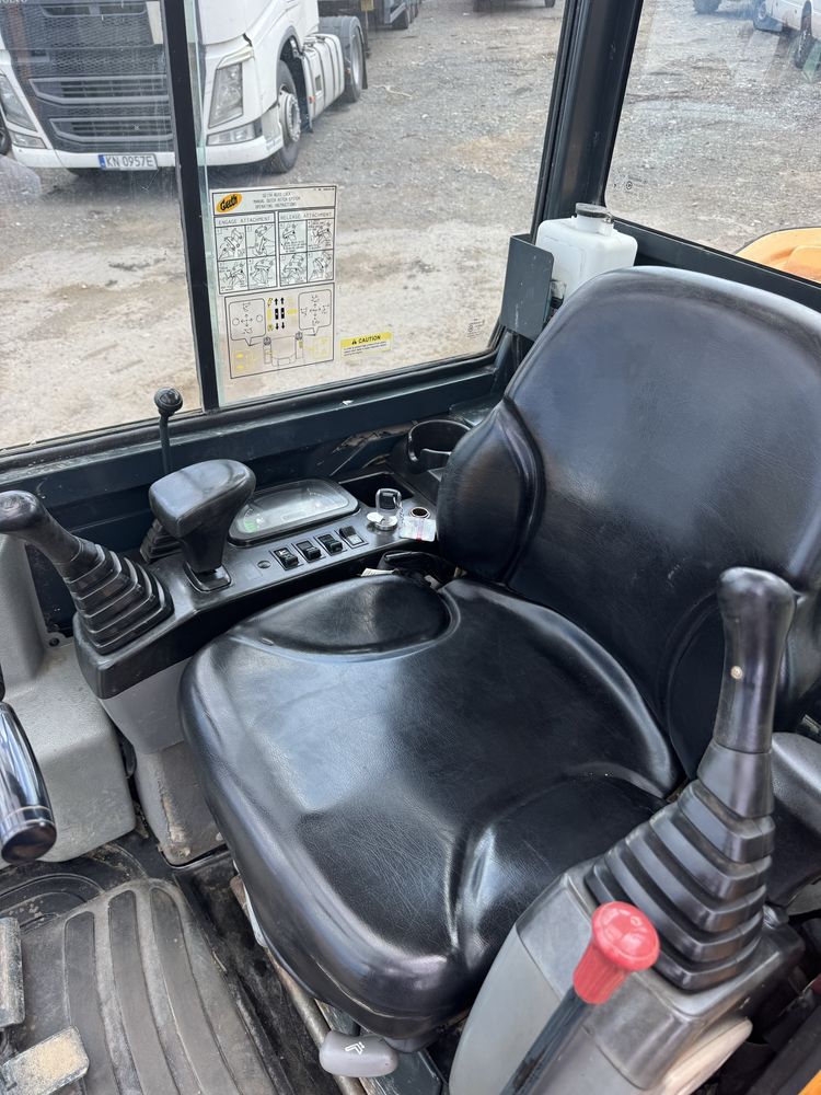 Mini koparka Hyundai Robex 16-9 jcb 8018 kubota 2 tony bobcat ec25