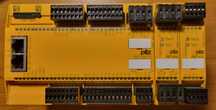 Sterownik bezpieczeństwa pilz PNOZ m1p ETH 773103 + mo4p+mi1p