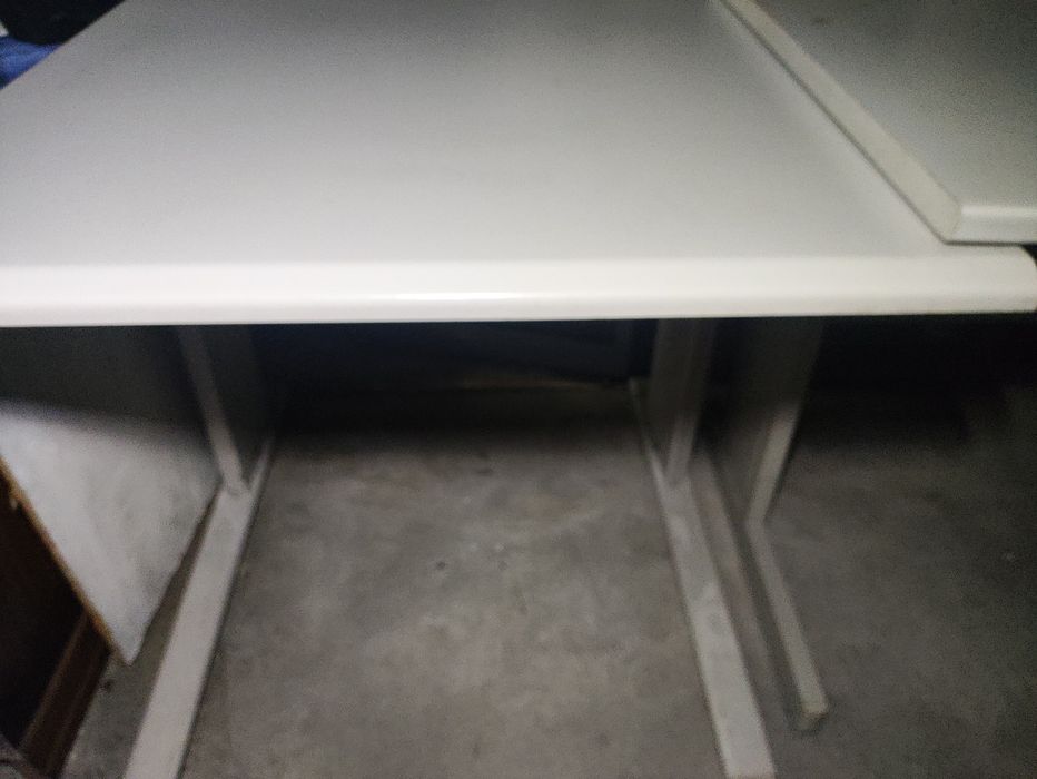 4 Secretarias de Escritório em Excelente estado