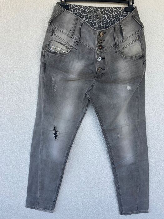 Pull & Bear S19 calças 38