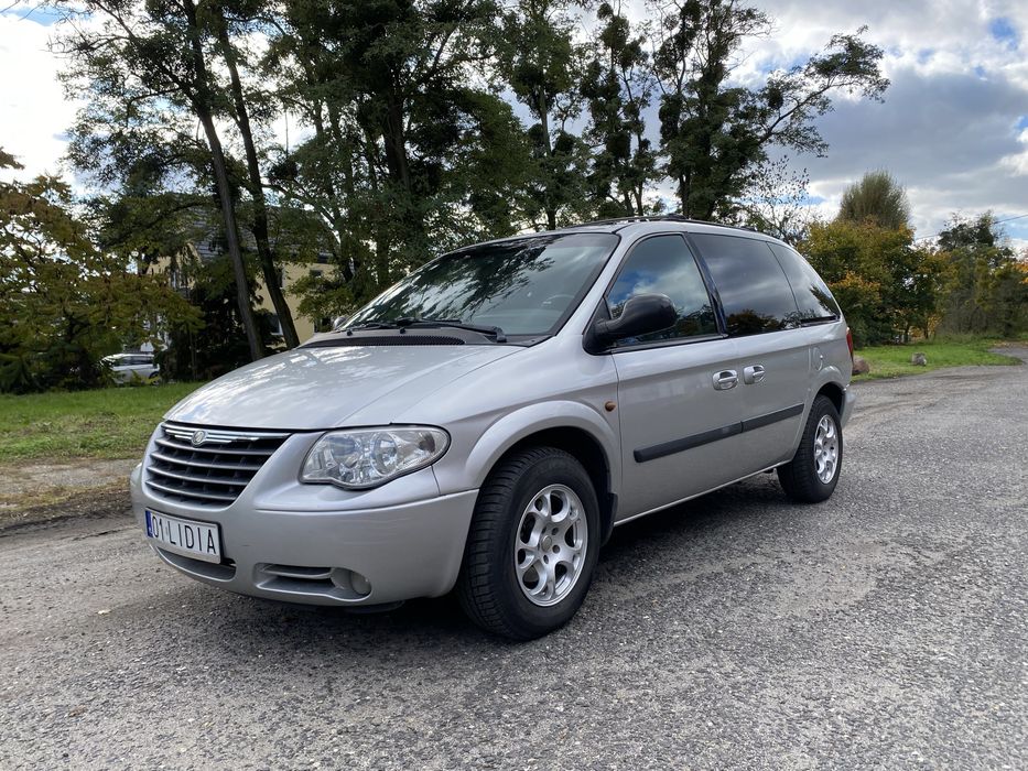 Chrysler Voyager 2.8crd Automat 2006 7osób