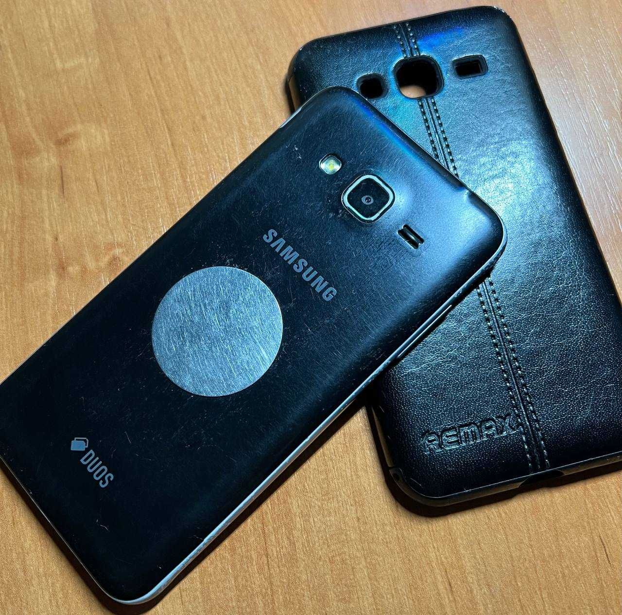 Samsung
Galaxy J3 (SM-J320H/DS)