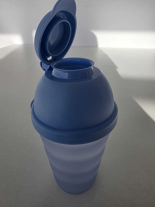 Copo Shaker Azul Tupperware