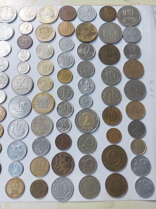 Монеты стран мира 123шт. лот.