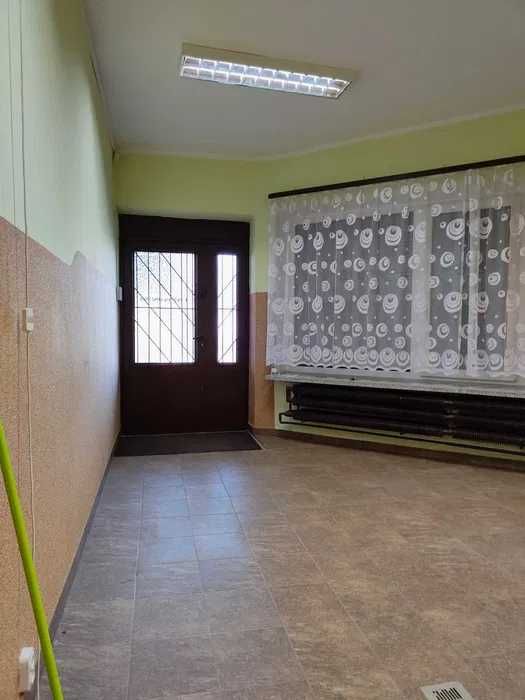 Sprzedam lokal ul.Pułaskiego72 os.Falka