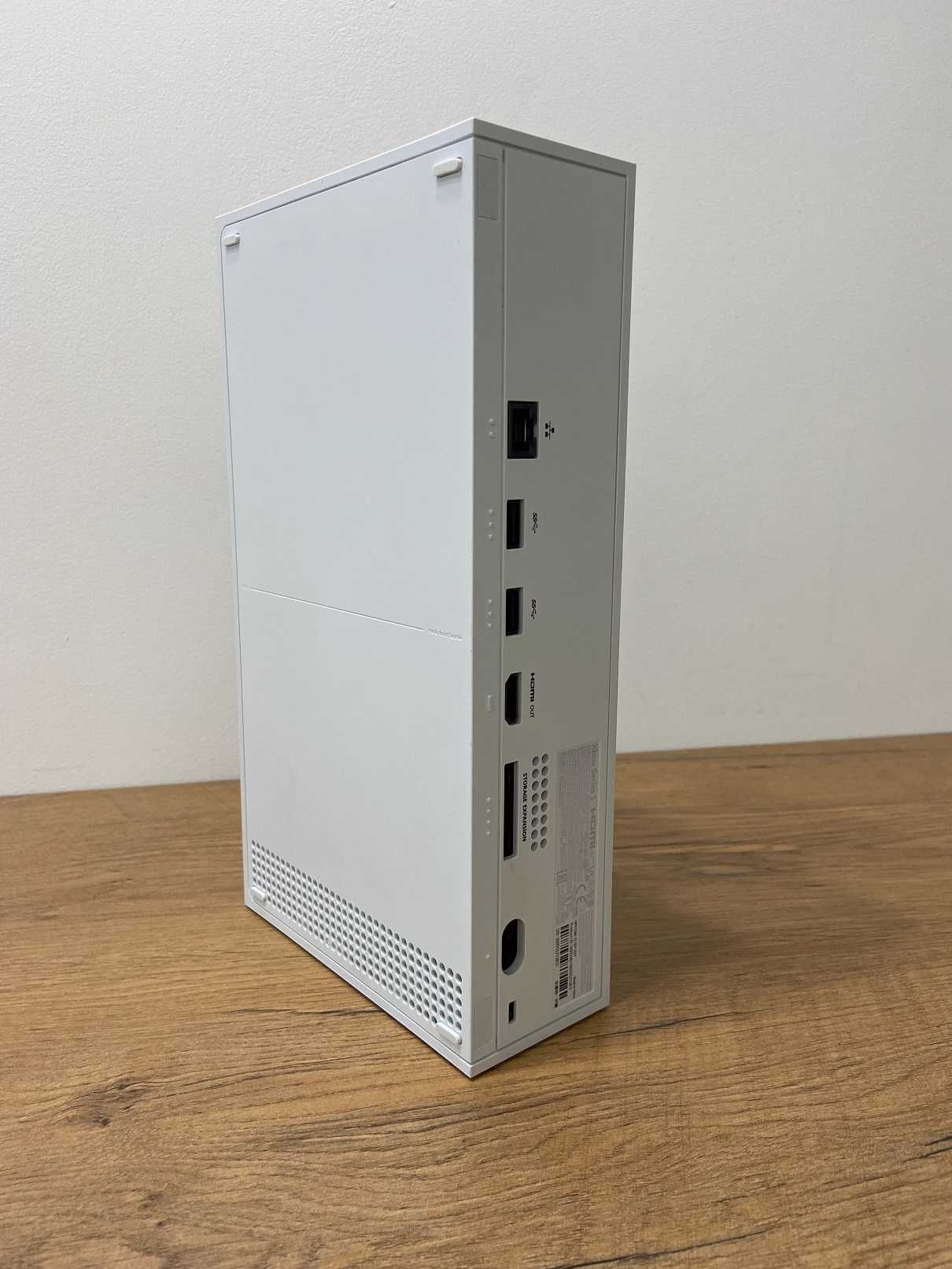 1254. Konsola Xbox Series S 500 GB Oryginalny PAD, Okablowanie