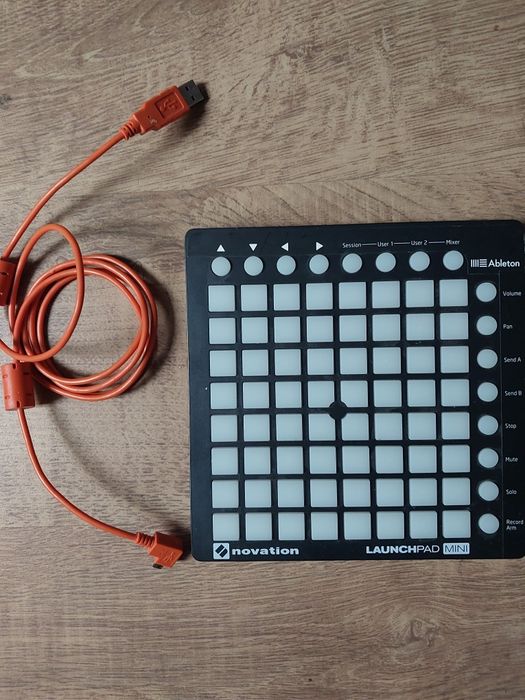 Launchpad mini Novation