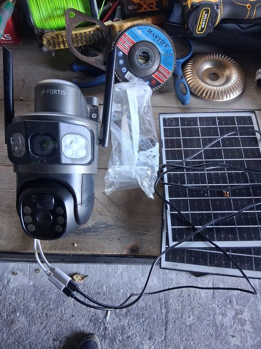 Podwójna kamera zewnętrzna obrotowa Fortis SV-CAM 4.0 Solar Dual Lens