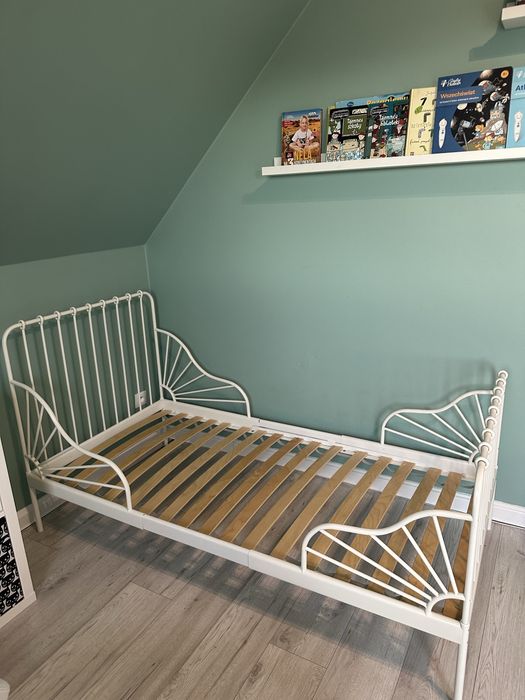 Sprzedam łóżko Ikea minnen, materac gratis!