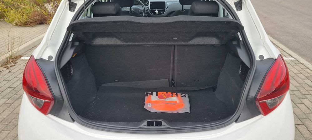 Peugeot 2008 1.2 82cv Puretech Business 40Mil Kms