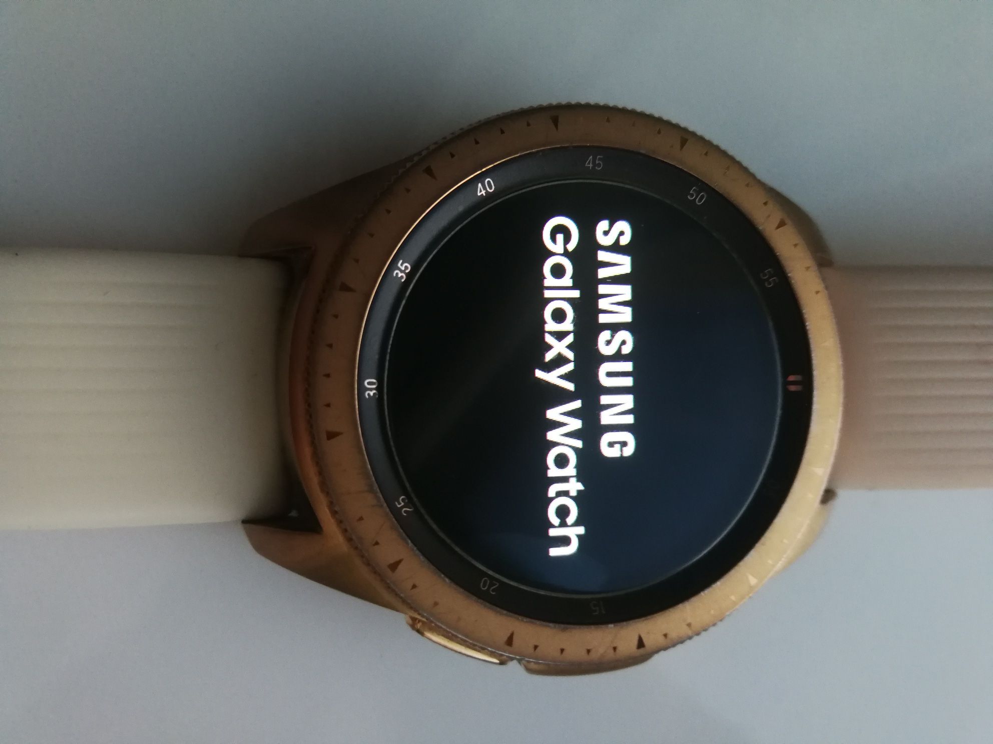 Смарт-годинник Samsung Galaxy Watch SM-R810 42mm Rose Gold.