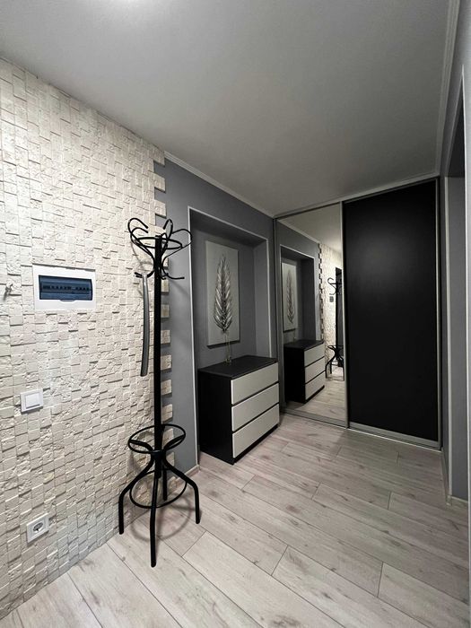 ApartPoltava 1-bedroom з великою кухнею та шикарною панорамою