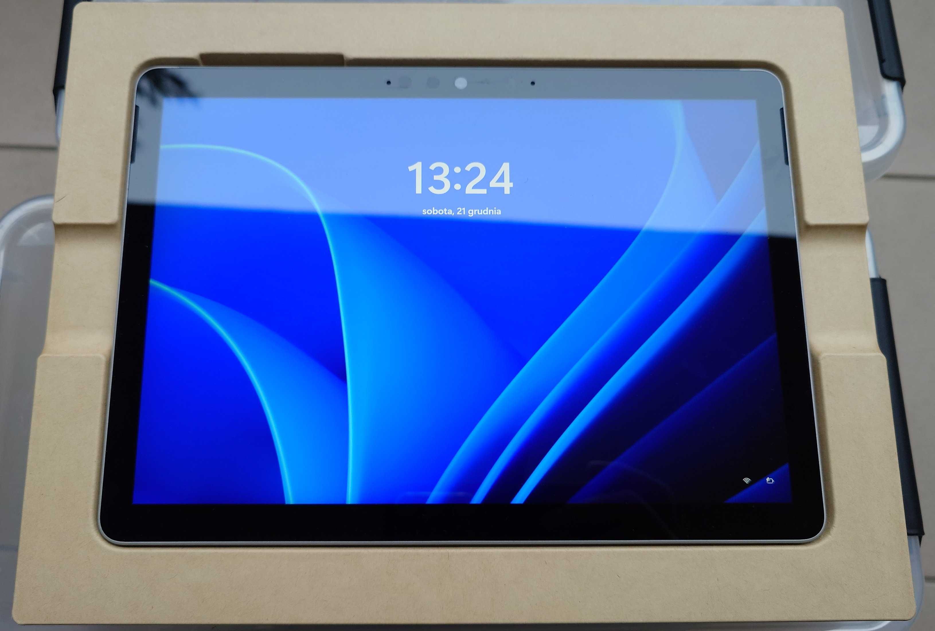 Tablet Microsoft Surface GO 3 10.5" cala Prawie jak Laptop Windows 11