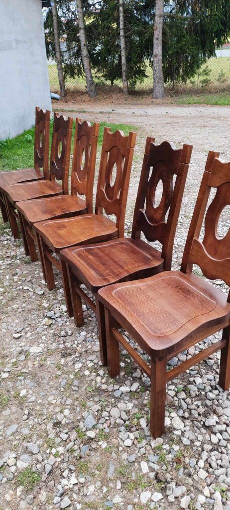 6 drewnianych krzeseł