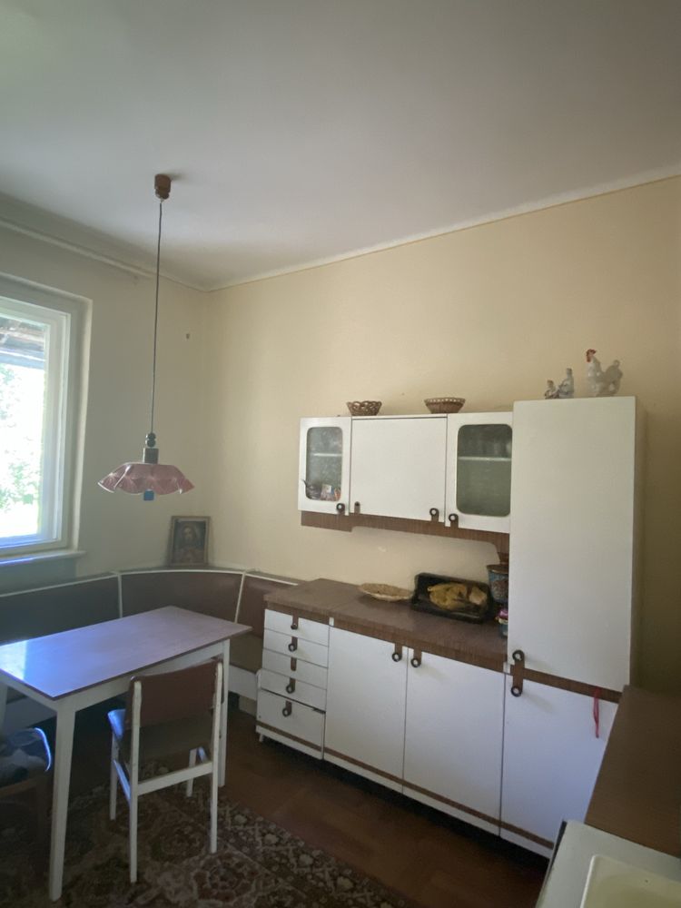 Продається добротний будинок в місті Тячів