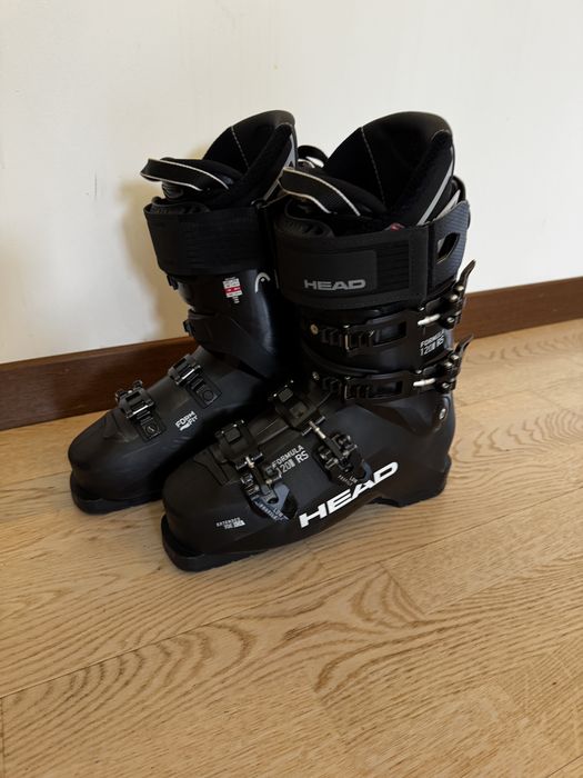 Лижні черевики HEAD