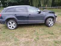 Sprzedam da części Audi Q7 2007r