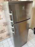 Lodówka Electrolux (140x55) CT235