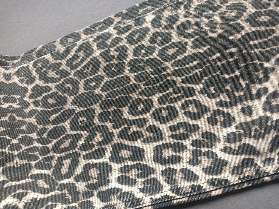 Нові леопардові джинси