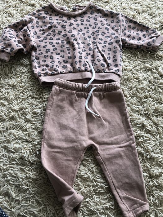 Плаття сукні на 9/12 місяців