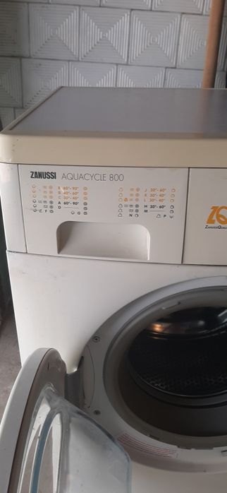 Стиральная машина машинка б у