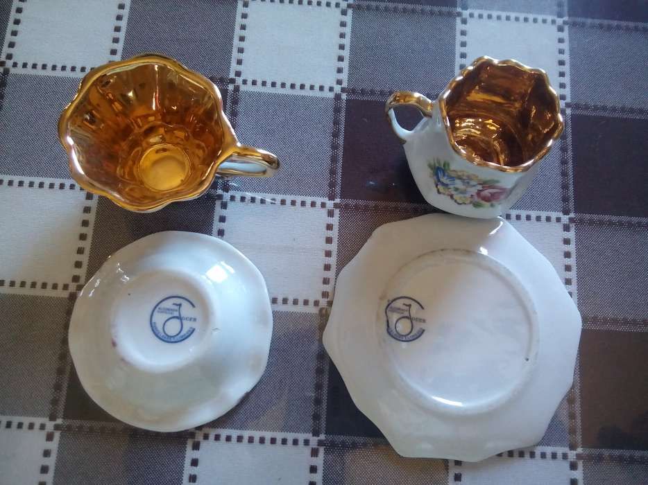 Chávenas pequenas limonjes