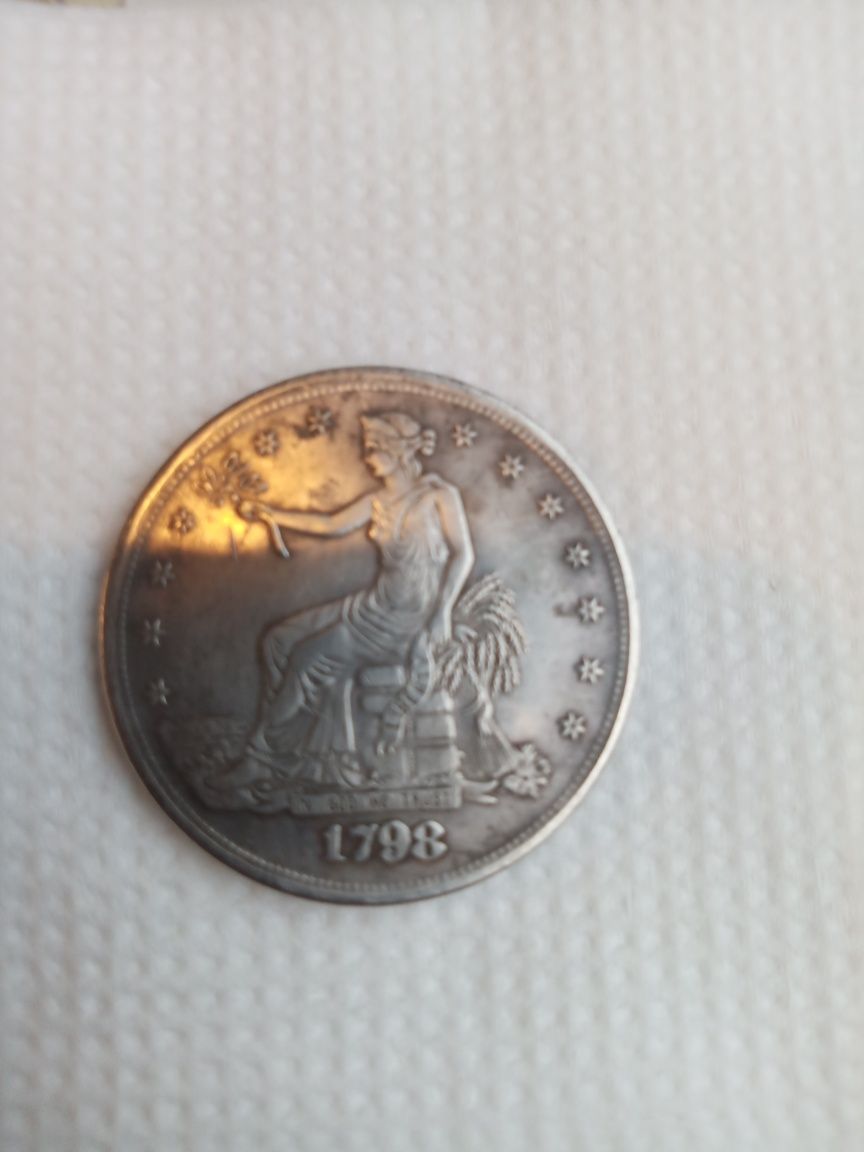 Продаю серебрянную монету 1 доллар 1798 года