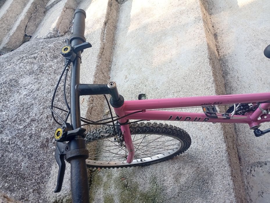 Bicicleta indur roda 26 para desocupar