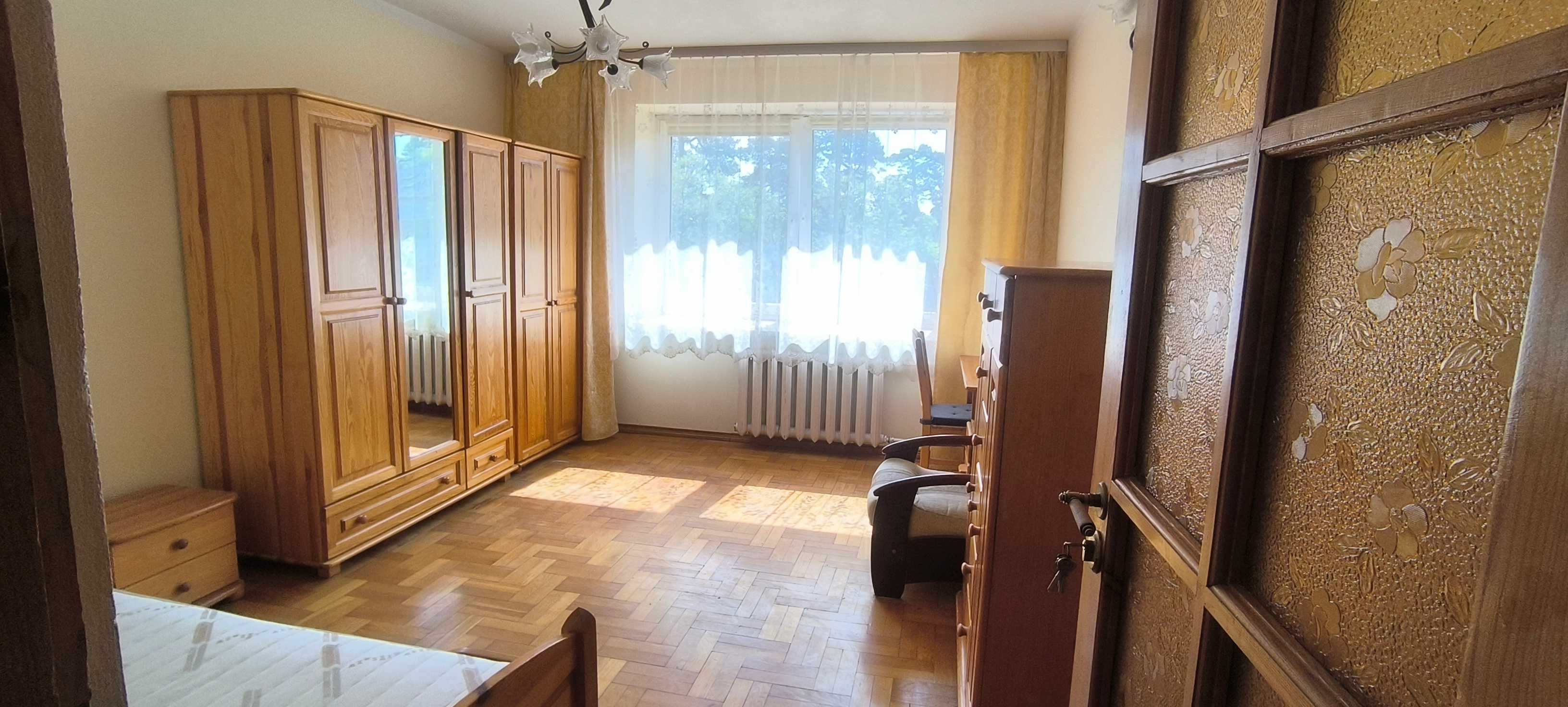 Pokój 20 m2  W-wa Wawer - Radość blisko SKM/PKP