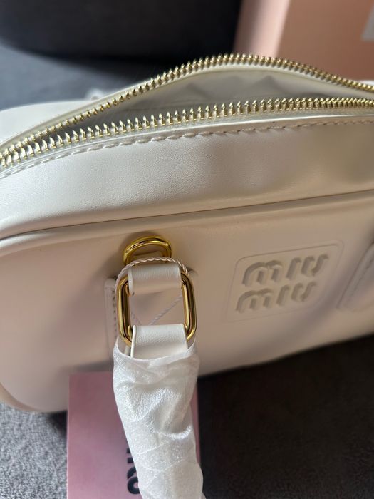 Biała Torebka miu miu
