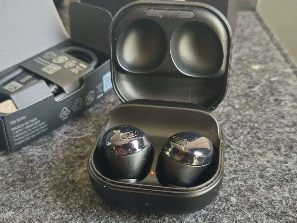 Samsung Galaxy Buds Pro + capa Spigen