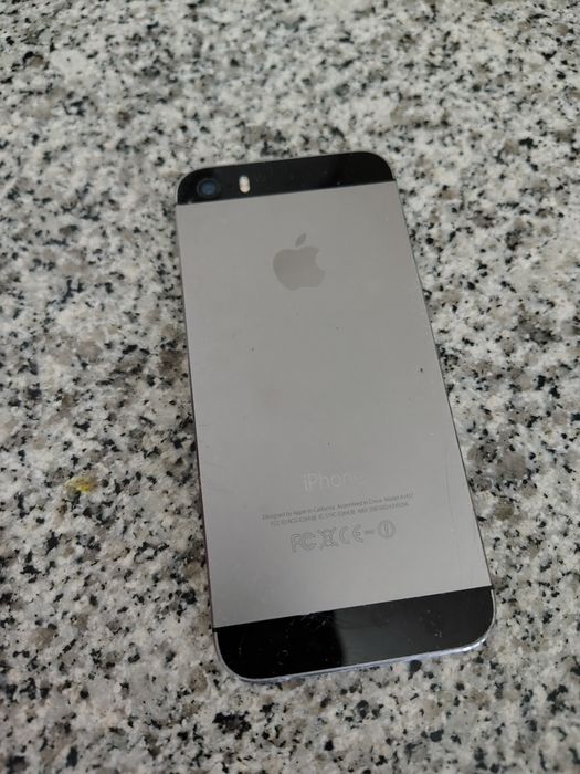 iPhone - 5 Usado