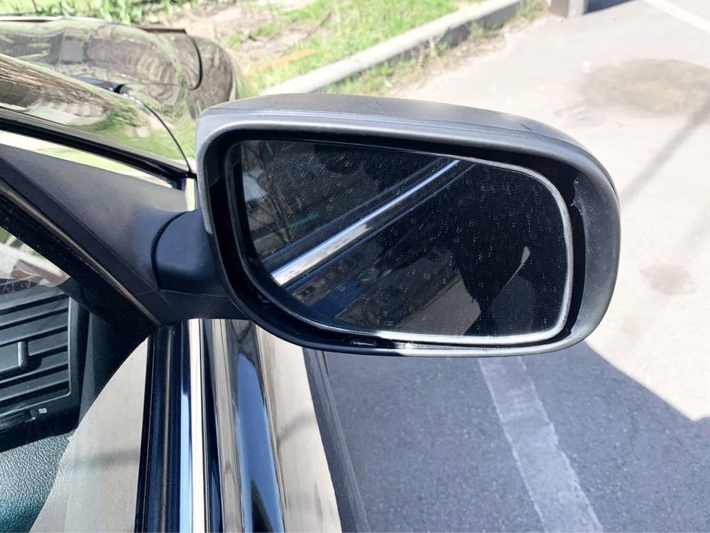 Зеркало правое наружное Toyota Camry 40