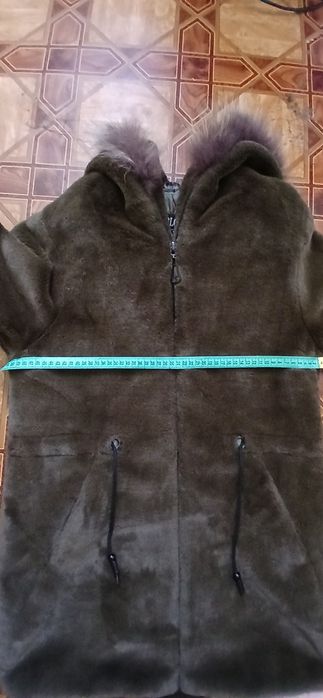 Жіноча куртка плюшева