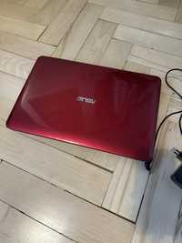 Laptop Asus A555L