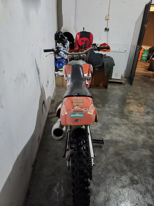 Mota de cross Ktm Lc4 620cc 4 tempos (troco por moto 4)

Boas tenho pa