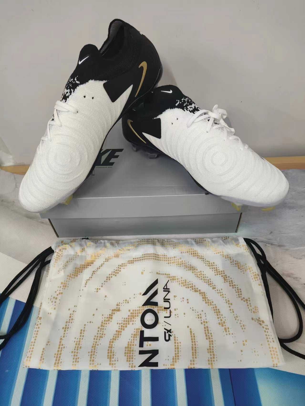Nike Phantom GX 2 Elite FG Mad Ready Pack Rozmiar 42 Piłkarski korki