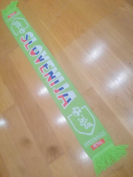 Cachecol Eslovénia - Slovenia Z007