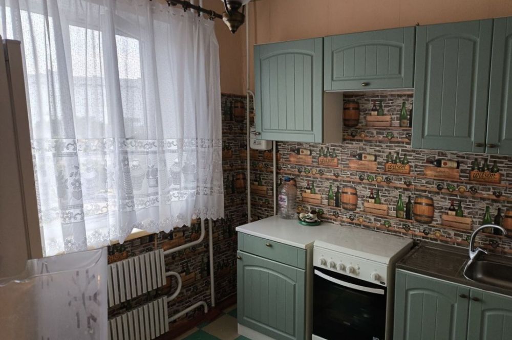 Сдам 1 комнатную квартиру по ул.Хортицкое шоссе, 9/10 этаж