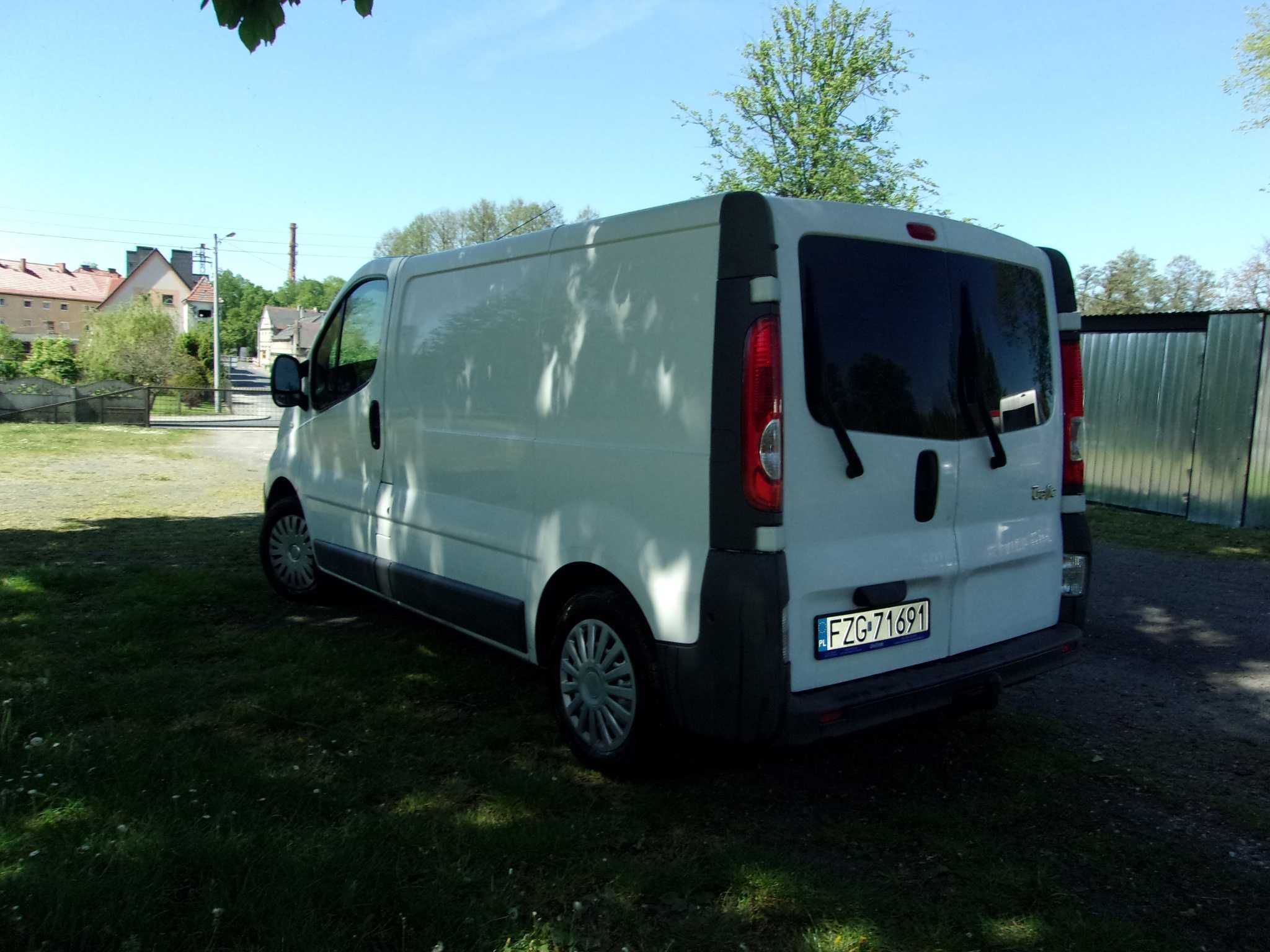 Renault TRAFIC 2009 R, sprowadzony, nowy rozrząd. ZAREJESTROWANY.